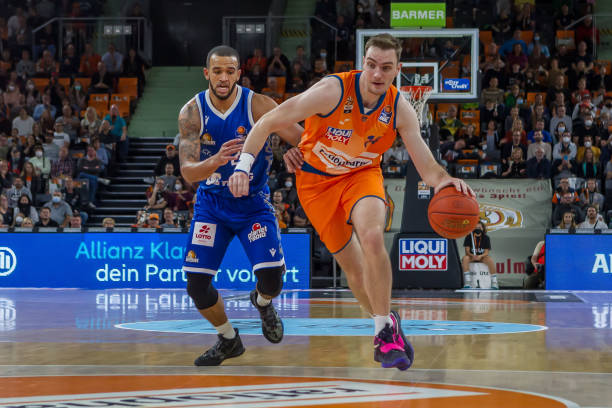 我们呈现了 我们呈现了