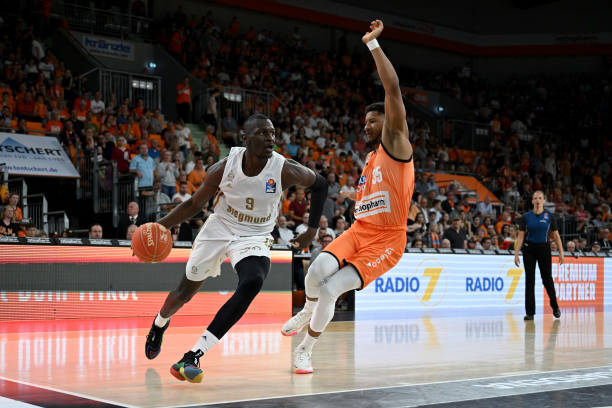 但他们迅速 但他们迅速