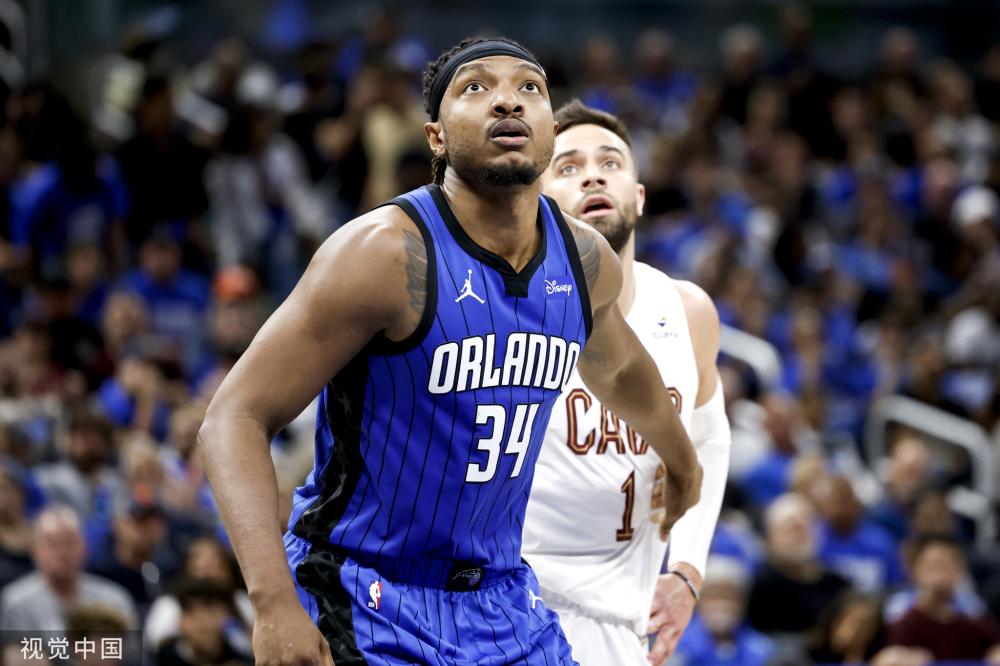 综合两人近 综合两人近