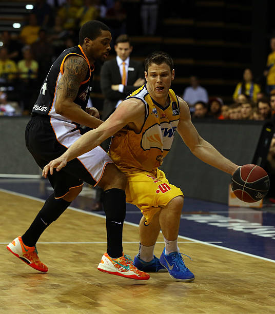 赛中挑战更 赛中挑战更