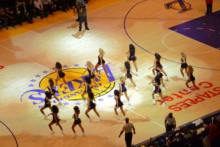 越的抗压能 越的抗压能