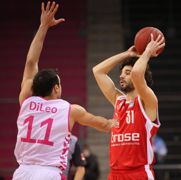 成为新生代 成为新生代